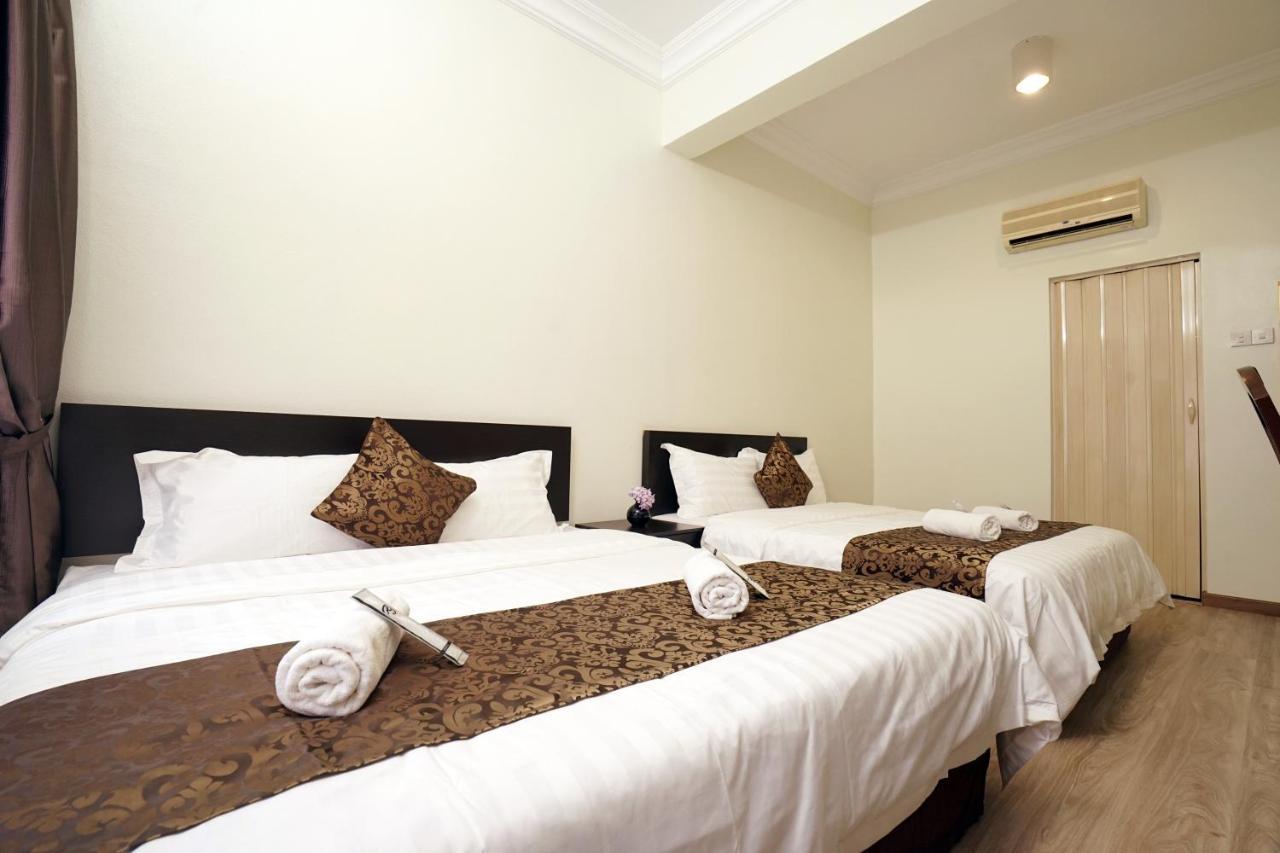 อาร์ เจ โฮเต็ล กูไล Hotel ภายนอก รูปภาพ