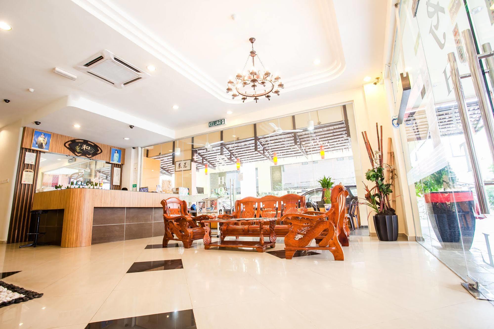 อาร์ เจ โฮเต็ล กูไล Hotel ภายนอก รูปภาพ